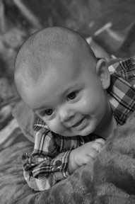 Family Photographer, Baby Portrait Photographer; Family & baby Photography; Cincinnati, Ohio Family & Baby Photography,  Breathless Moments Photography